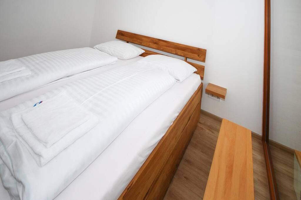 Lipnoport Lakeside Apartment Lipno nad Vltavou Dış mekan fotoğraf